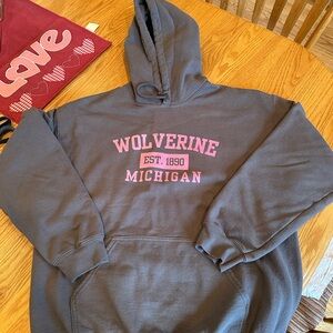 Michigan Wolverine Hoodie women’s size L